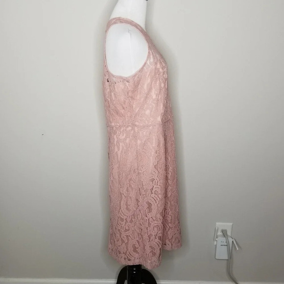 NWT Marina Blush Pink Lace Formal Dress 12 - Picture 2 of 8